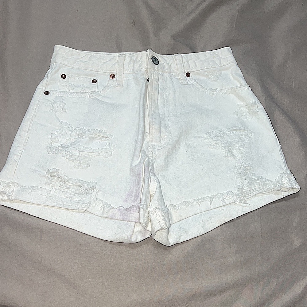 A&F white high waist ripped cuffed denim stretch jean shorts